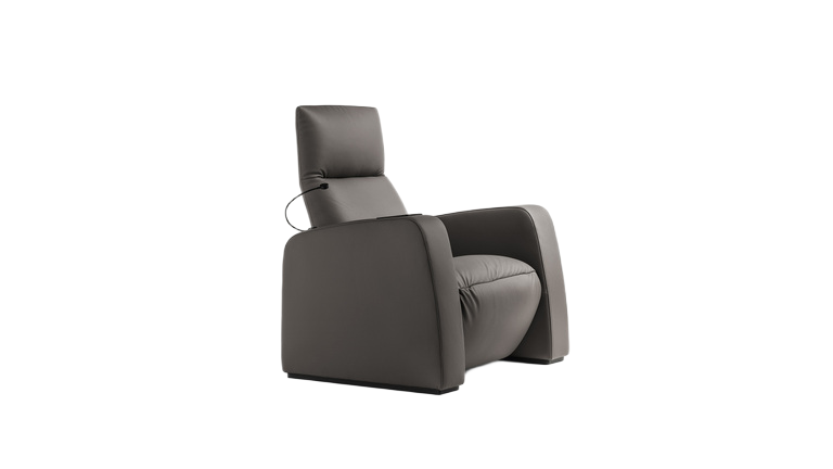 Lucera Designo – Arm Chair | Model AC-135