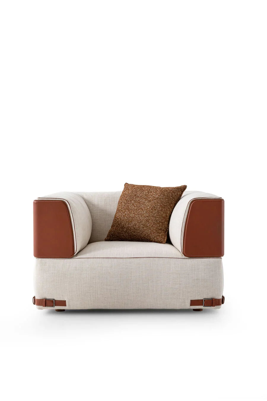 Fendi– Model 012
