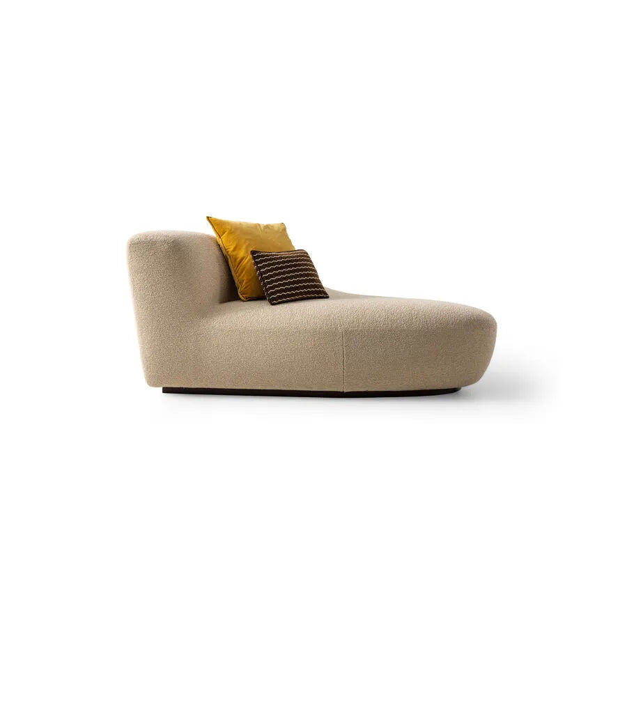 Fendi– Model 024