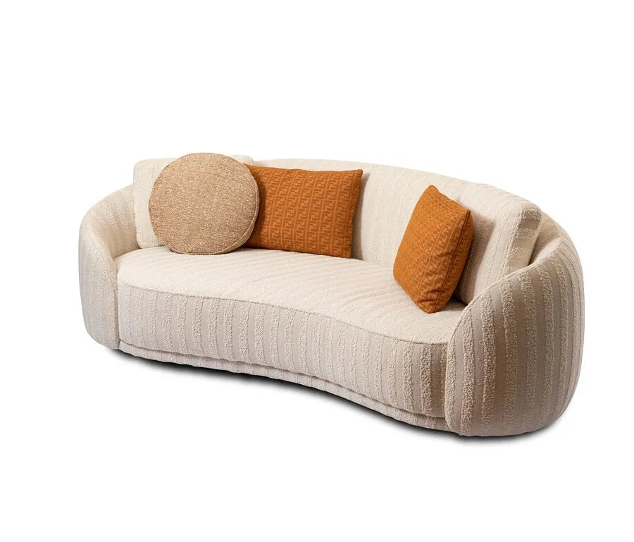 Fendi– Model 026