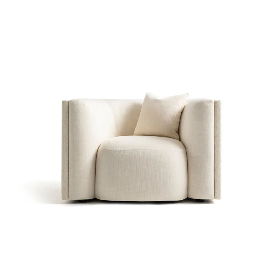 Fendi– Model 006