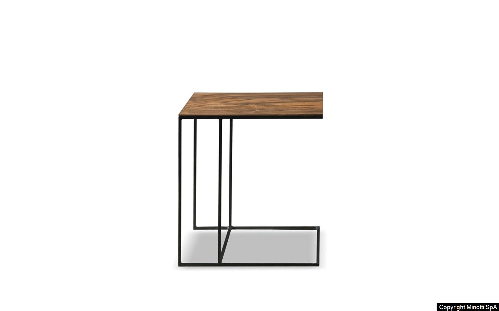 Minotti – Model 007